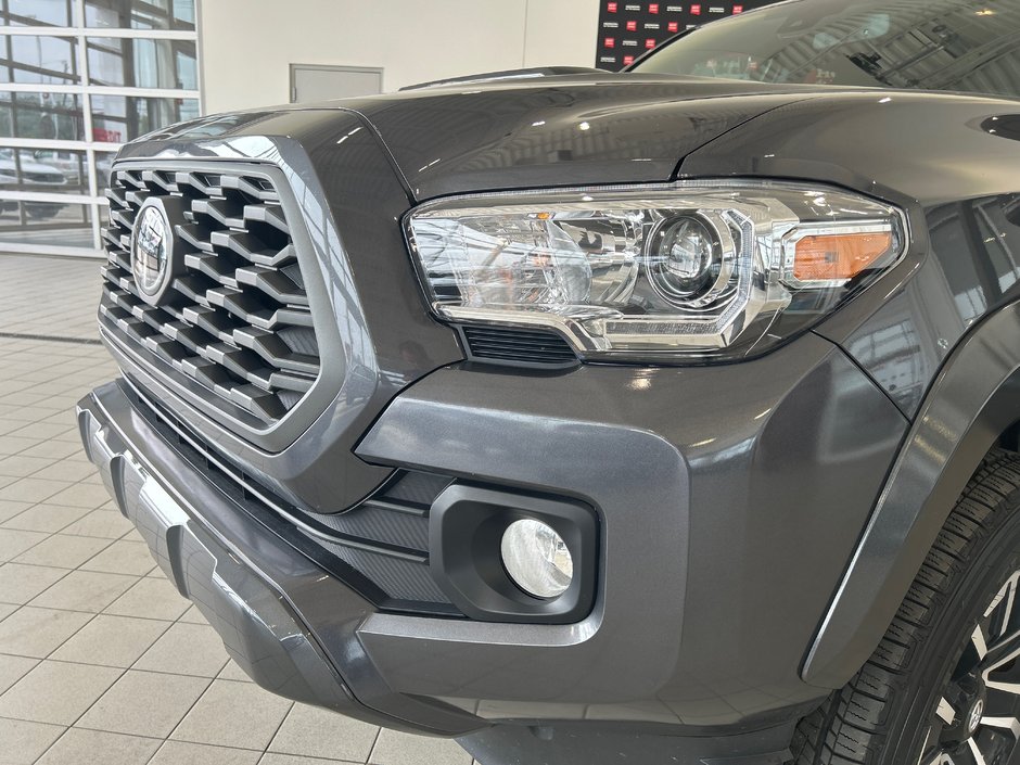 2023 Toyota Tacoma Sport TRD-15