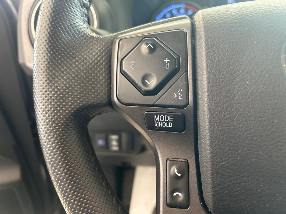 2023 Toyota Tacoma Sport TRD-23