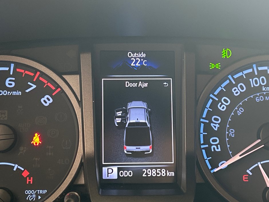 2023 Toyota Tacoma Sport TRD-26