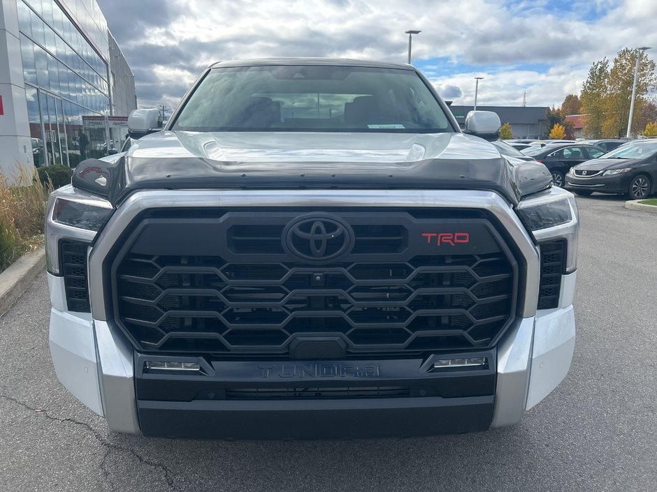 Toyota Tundra Limited 2022-9