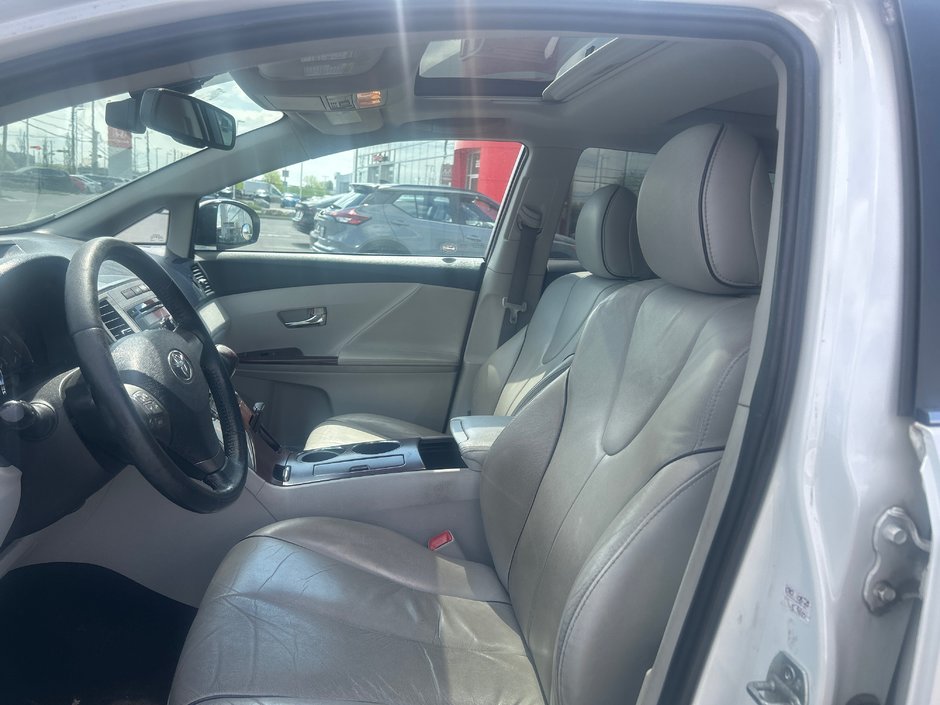 Toyota Venza  2009-9