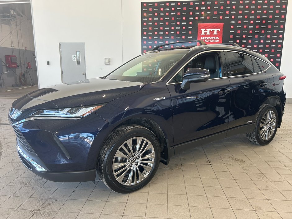 Toyota Venza Hybrid XLE 2021-1