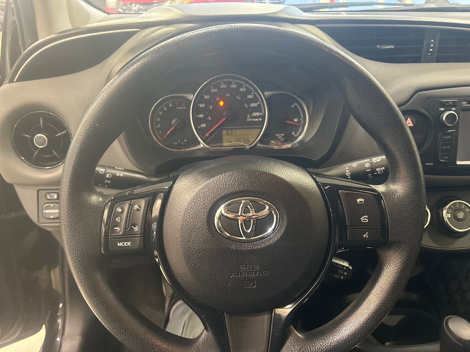 2019 Toyota Yaris Hatchback LE-19