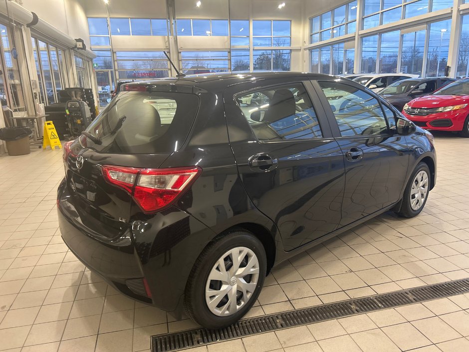 2019 Toyota Yaris Hatchback LE-6