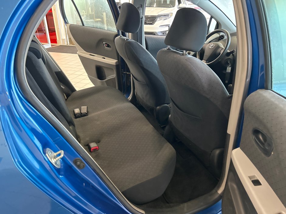 Toyota Yaris  2009-11