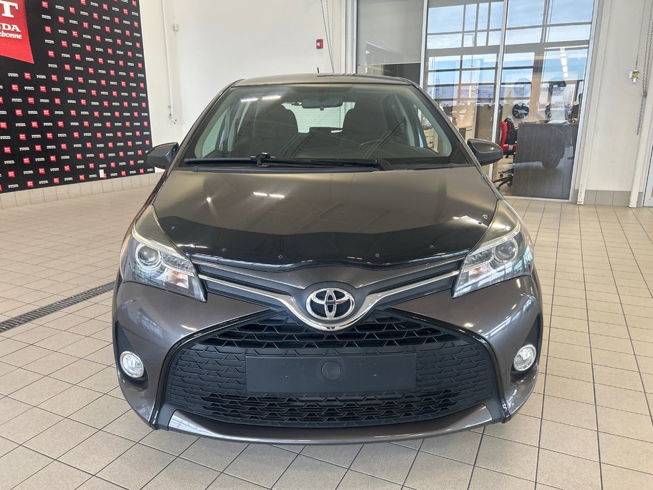 Toyota Yaris SE 2015-2