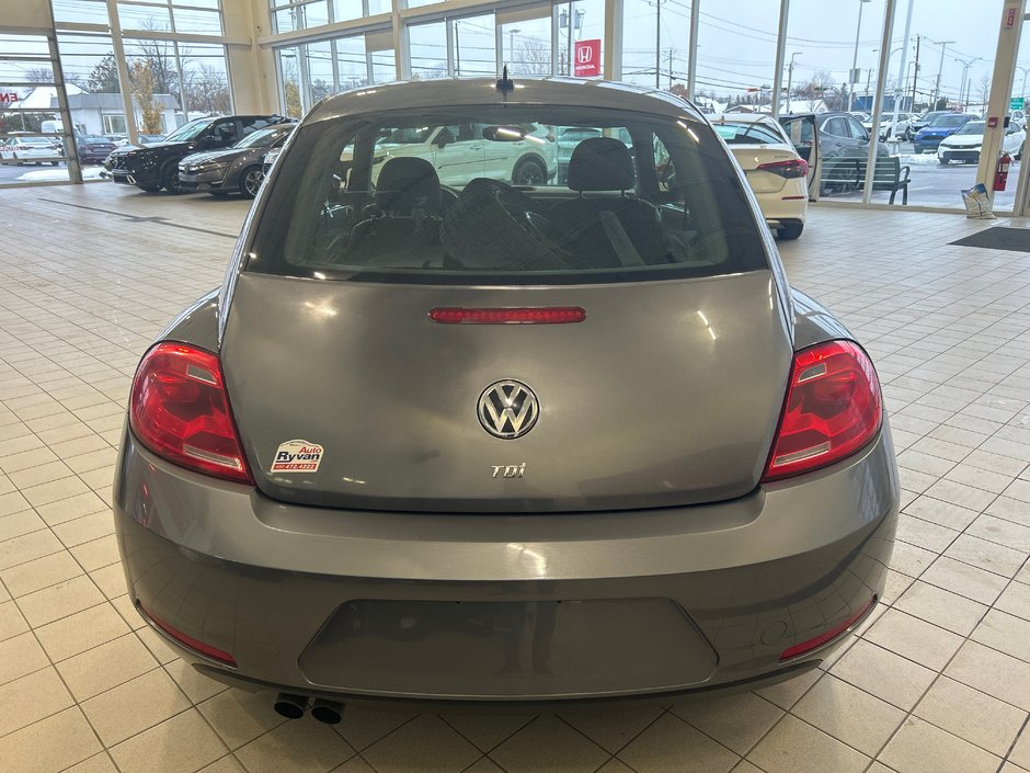 Volkswagen Beetle Coupe TDI 2013-17