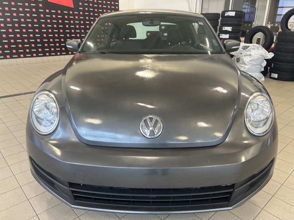 Volkswagen Beetle Coupe TDI 2013-3