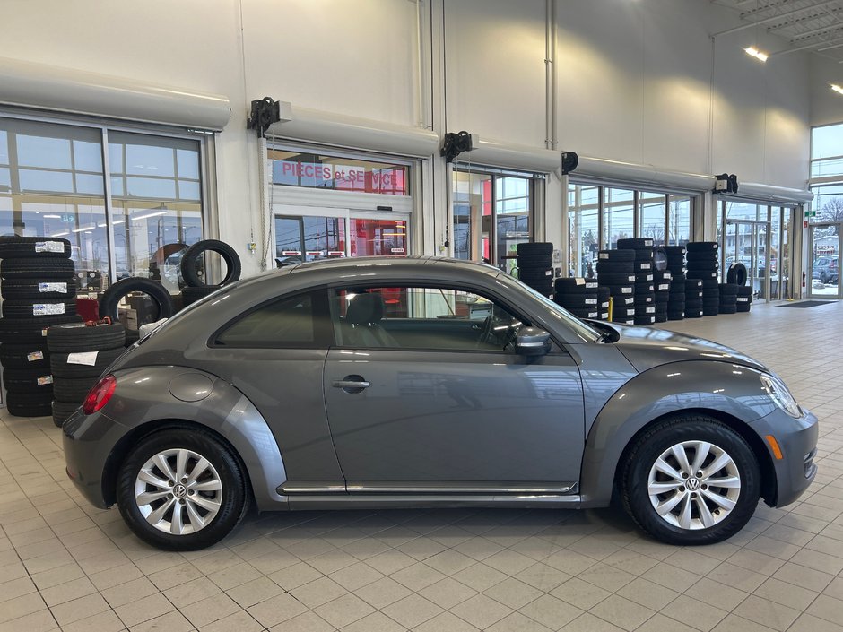 Volkswagen Beetle Coupe TDI 2013-5