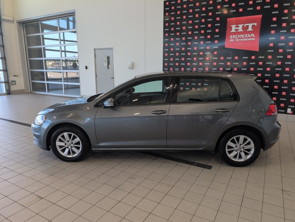 Volkswagen Golf  2016-7