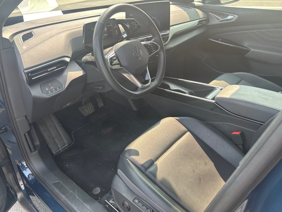 2023 Volkswagen ID.4 Pro S-6