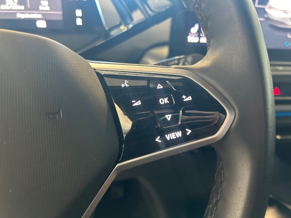 2023 Volkswagen ID.4 Pro S-25