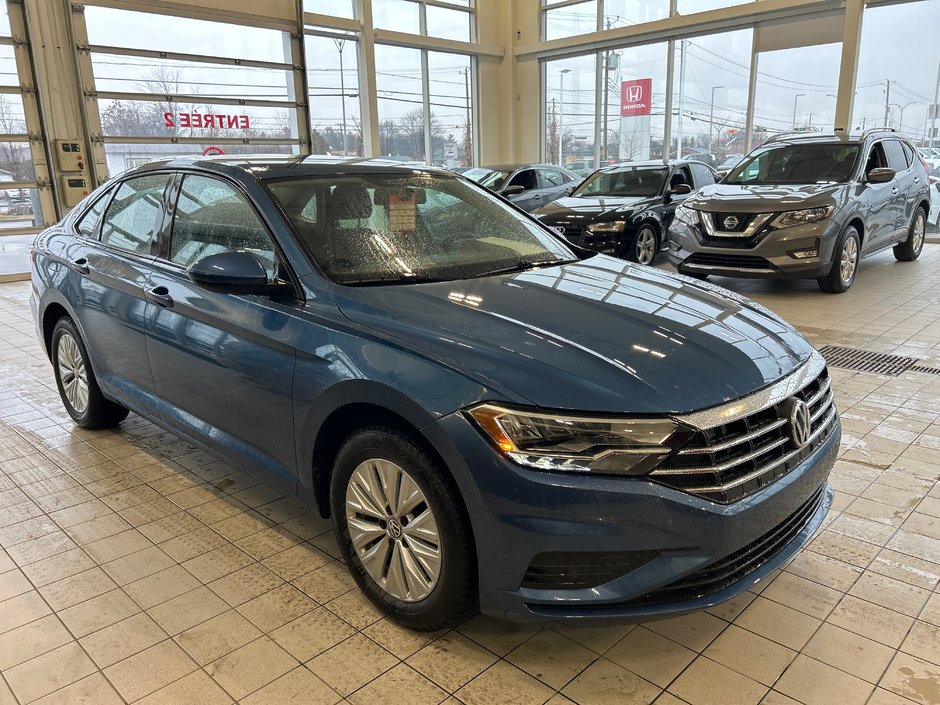 Volkswagen Jetta Comfortline 2019-4