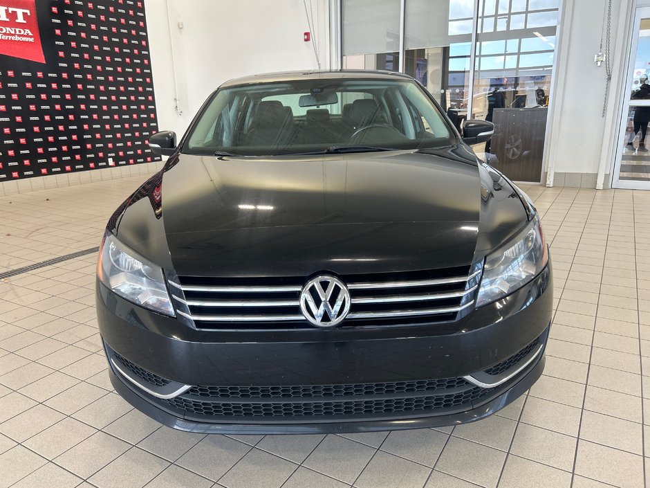 Volkswagen Passat Comfortline 2015-3