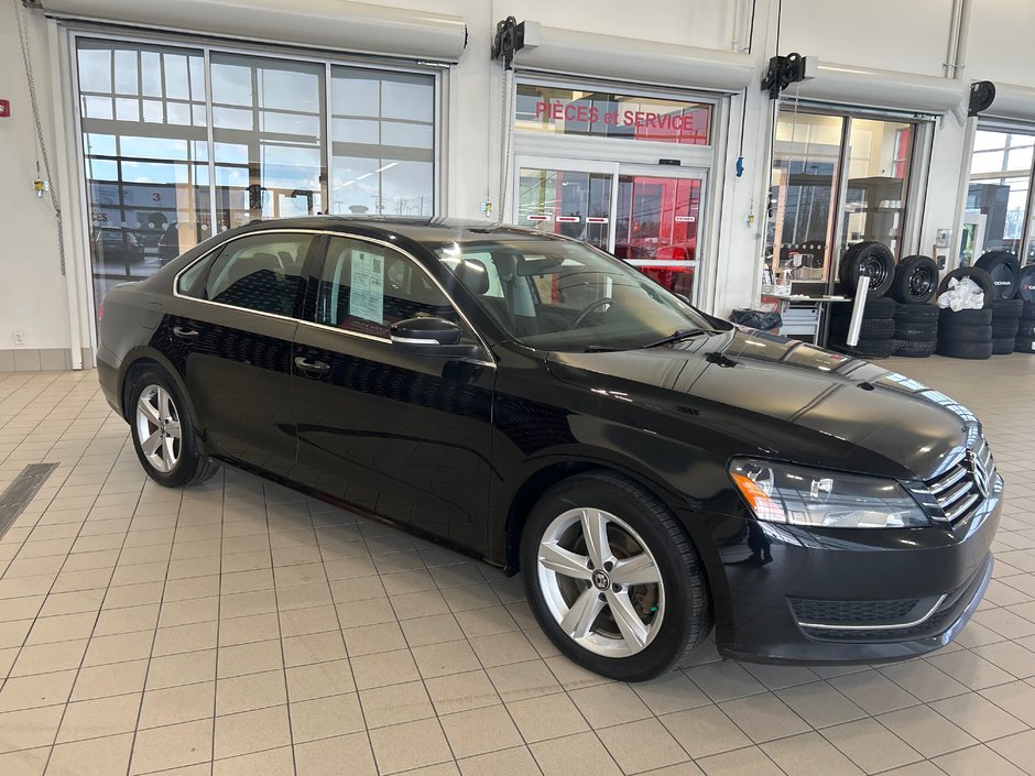 Volkswagen Passat Comfortline 2015-4