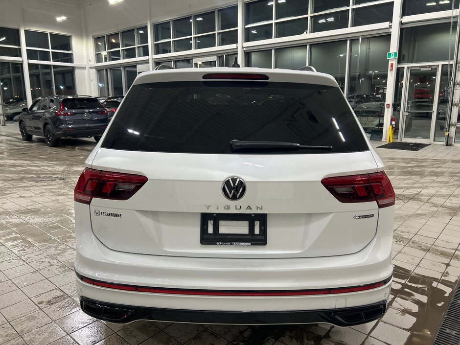 2023 Volkswagen Tiguan Comfortline R-Line Black Edition-7