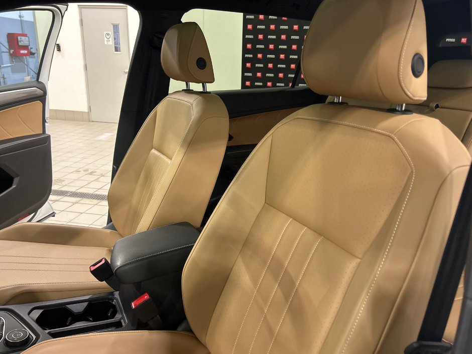 2023 Volkswagen Tiguan Comfortline R-Line Black Edition-22