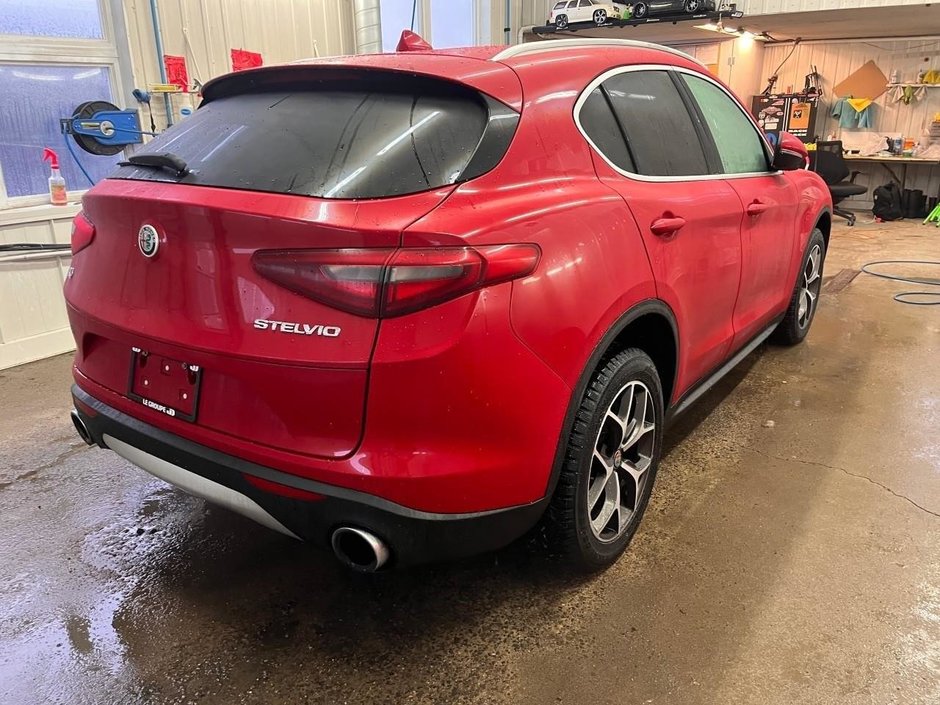 Alfa Romeo de Québec in Boischatel | 2018 Alfa Romeo Stelvio Ti