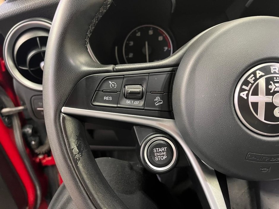 Alfa Romeo de Québec in Boischatel | 2018 Alfa Romeo Stelvio Ti