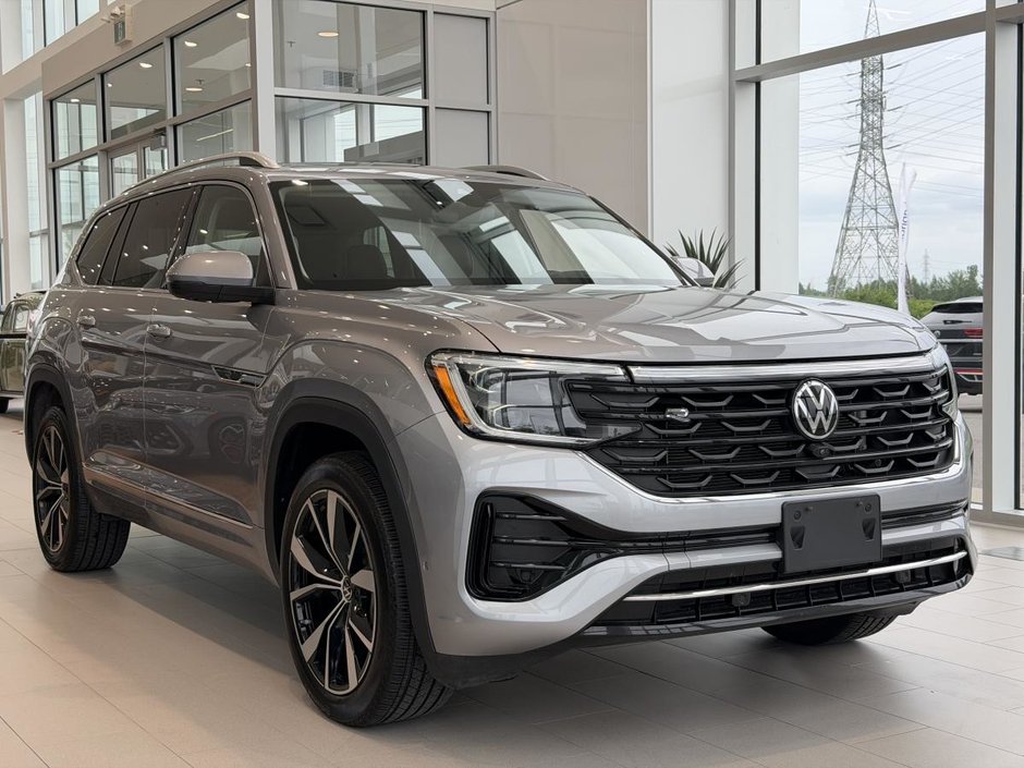 Volkswagen Atlas Execline R-Line | 4MOTION | TOIT PANO | DÉMARREUR | CUIR | NAV | CARPLAY | CAMÉRA +++ 2024 à Laval, Québec