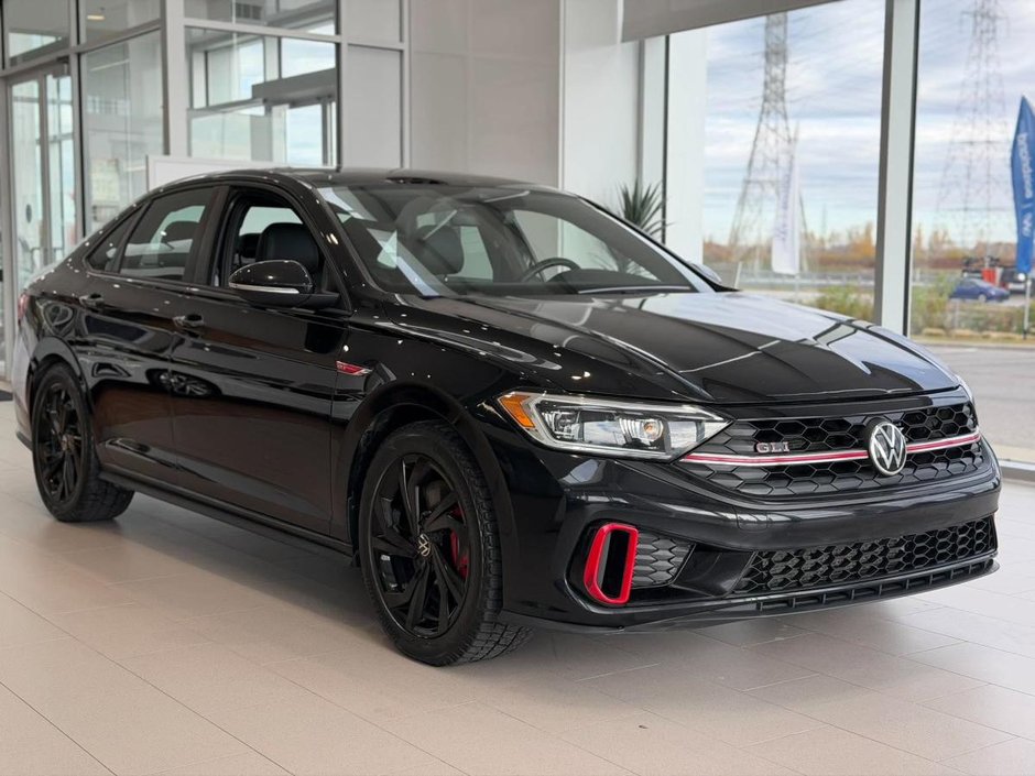 Volkswagen Jetta GLI DSG | DÉMARREUR | TOIT | CUIR | NAV | CARPLAY | CAMÉRA +++ 2023 à Laval, Québec