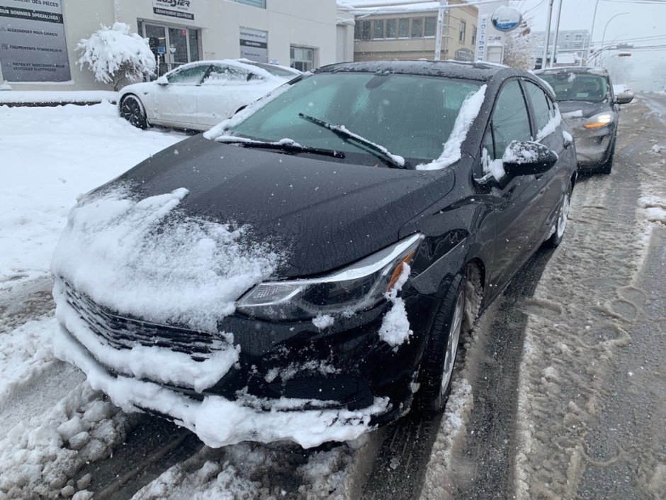 Chevrolet CRUZE  2017 à Saint-Hyacinthe, Québec - w940px
