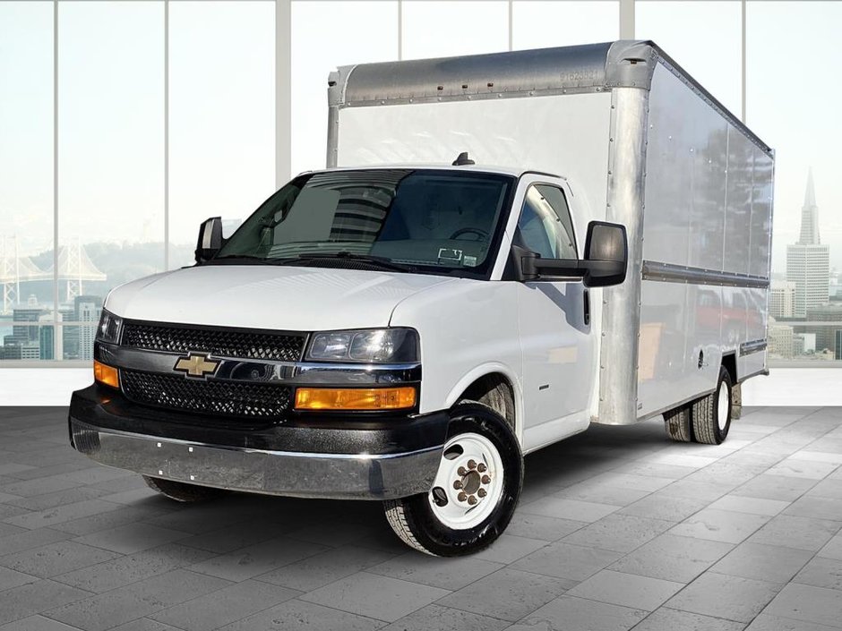 Chevrolet Express  2019 à Saint-Hyacinthe, Québec - w940px