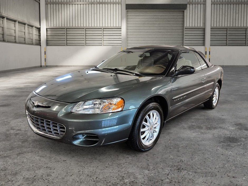 Chrysler Sebring  2001 à Saint-Hyacinthe, Québec - w940px