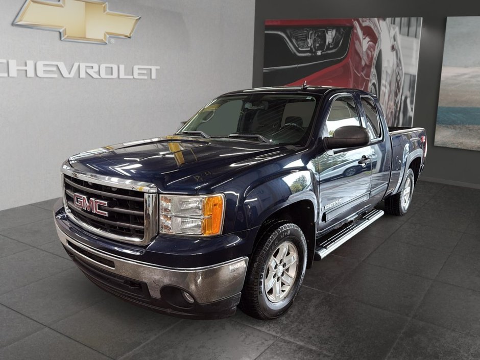 2009 GMC SIERRA in Saint-Hyacinthe, Quebec - w940px