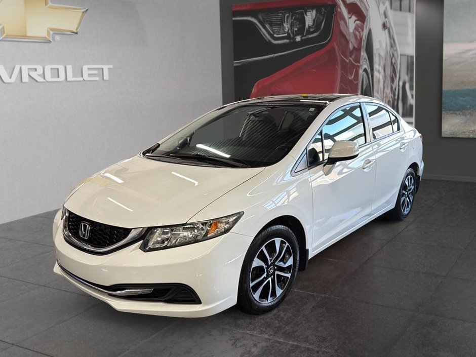 Honda Civic  2013 à Saint-Hyacinthe, Québec - w940px