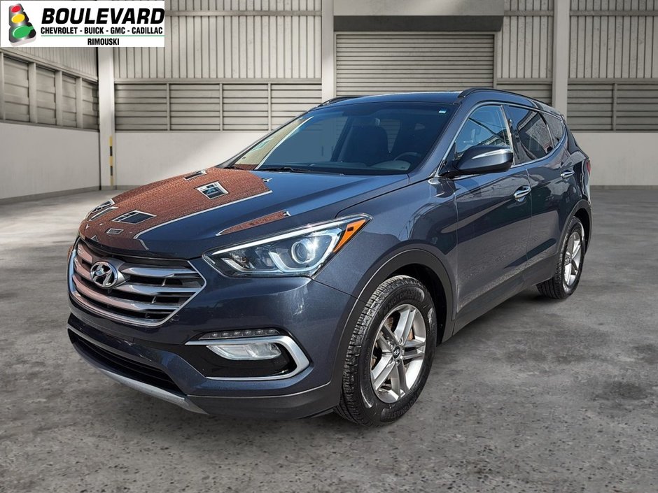 Hyundai SANTA FE  2018 à Saint-Hyacinthe, Québec - w940px