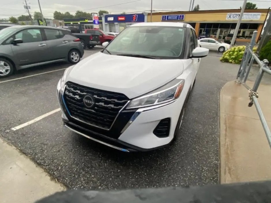 2023 Nissan KICKS in Saint-Hyacinthe, Quebec - w940px