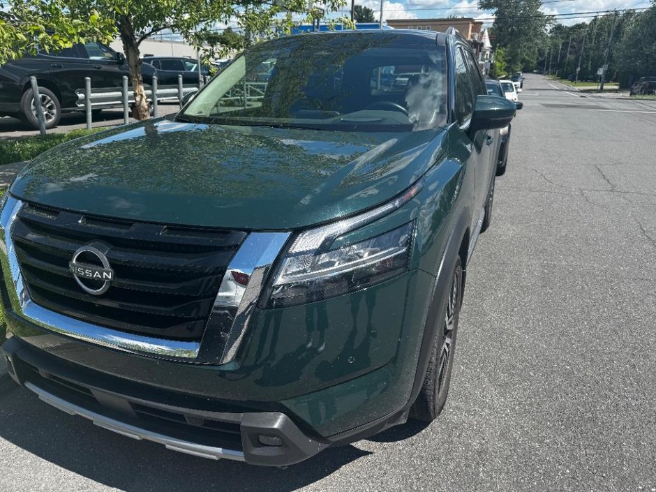 2023 Nissan Pathfinder in Saint-Hyacinthe, Quebec - w940px