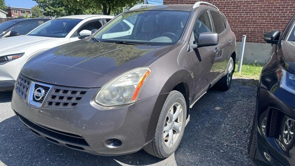 2010 Nissan Rogue in Saint-Hyacinthe, Quebec - w940px