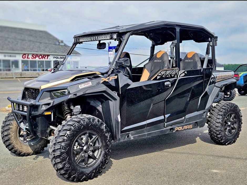 Polaris GENERAL 1000 DELUXE 4 UP 2022