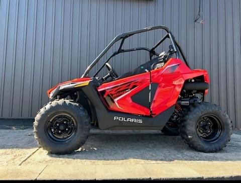 2026 Polaris RZR 200 EFI