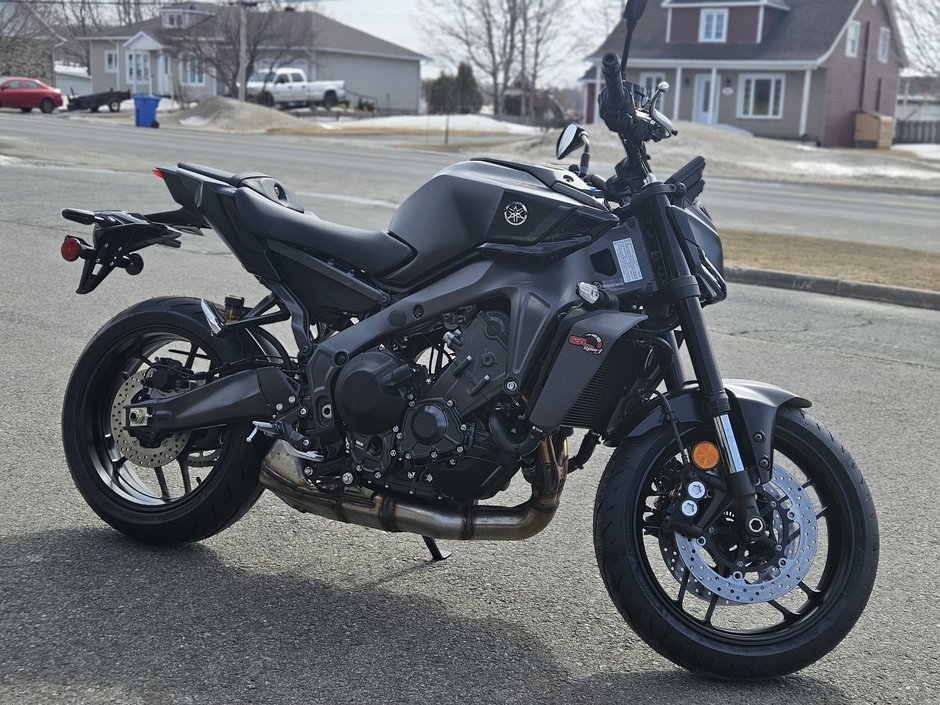 0 Yamaha MT-09