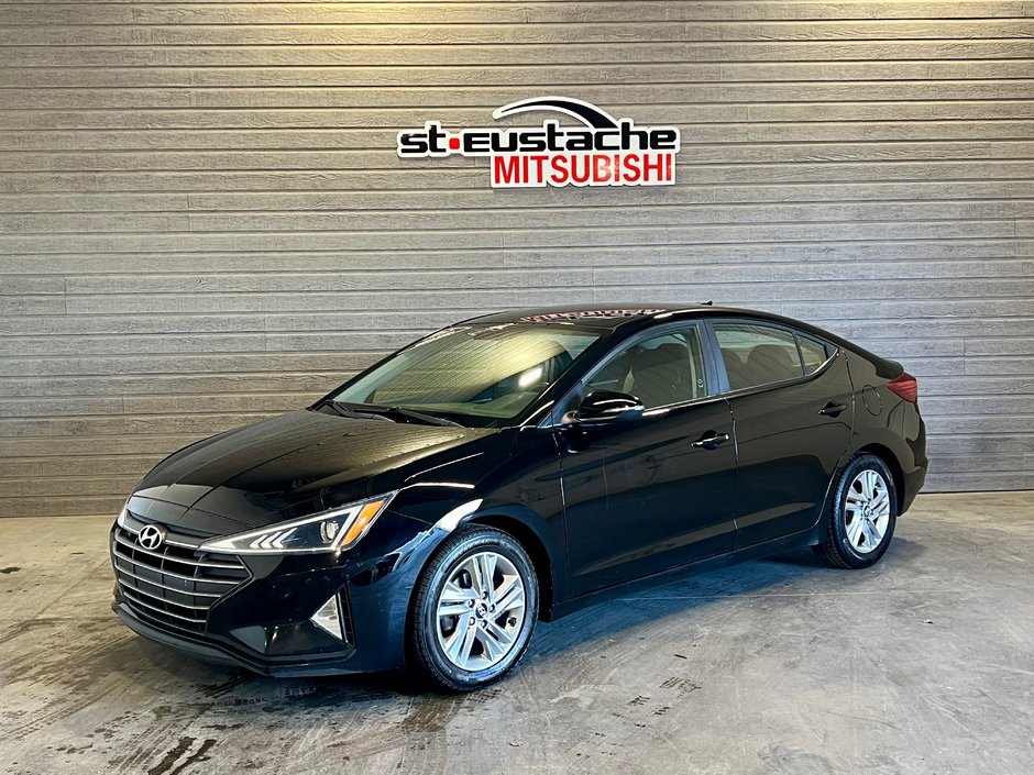 2019 Hyundai Elantra PREFERRED**CARPLAY**BANCS & VOLANT CHAUFFANTS** in Saint-Eustache, Quebec - w940px
