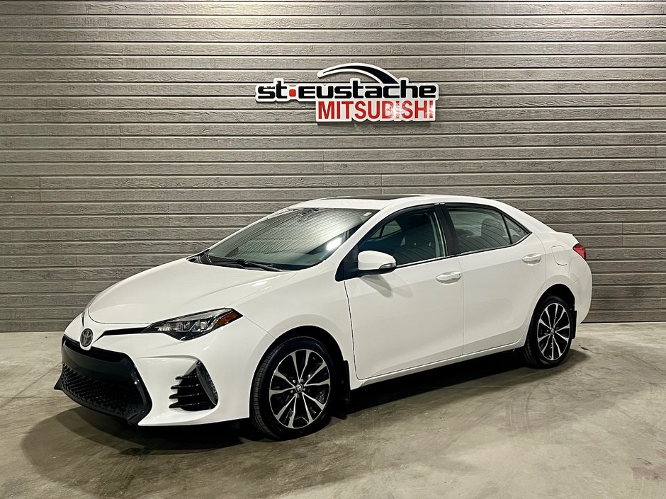 2017 Toyota Corolla SE PREMIUM**TOIT OUVRANT**MAGS 17PO**CRUISE**CVT** in Saint-Eustache, Quebec - w940px