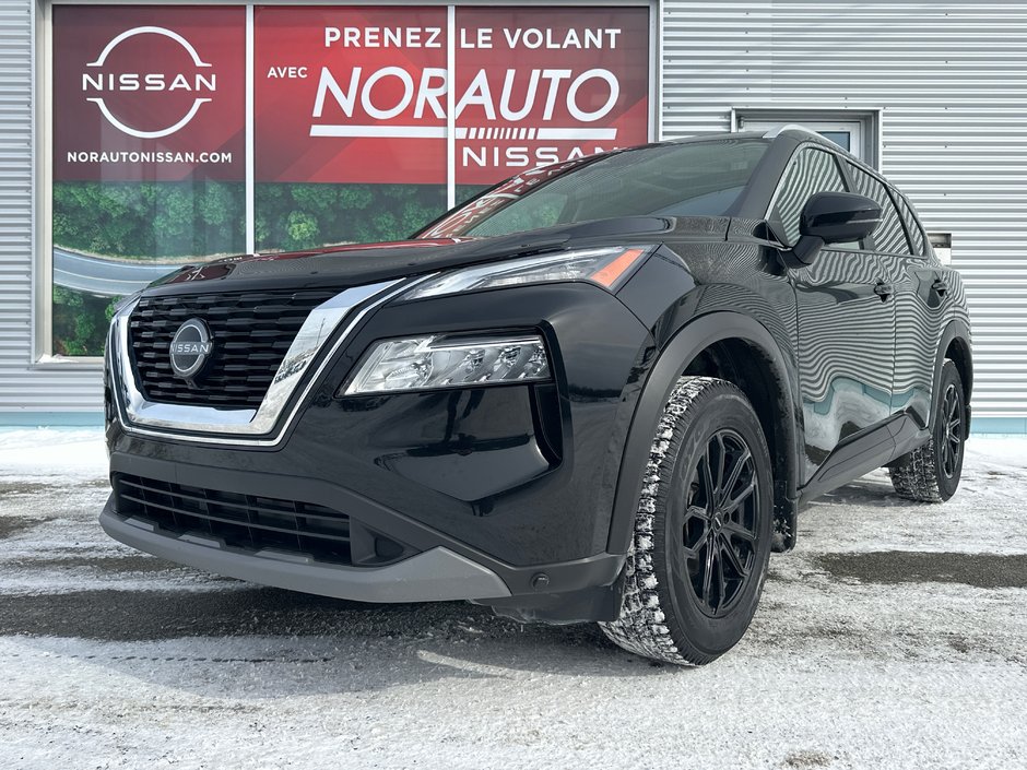 Nissan Rogue SV AWD 2023 à Amos, Québec