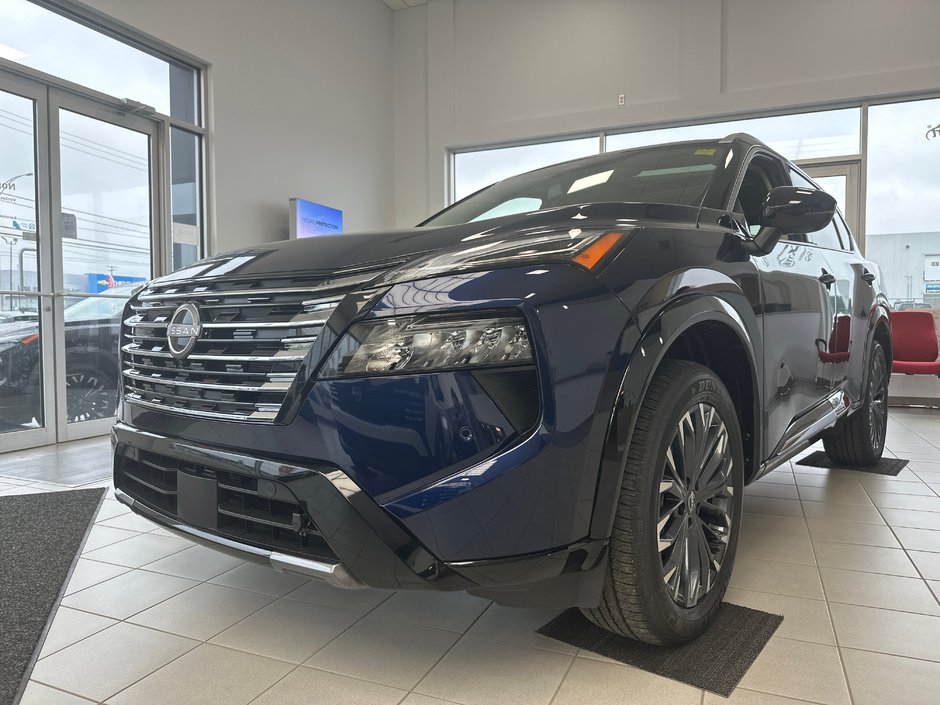 2026 Nissan Rogue Platinum in Amos, Quebec