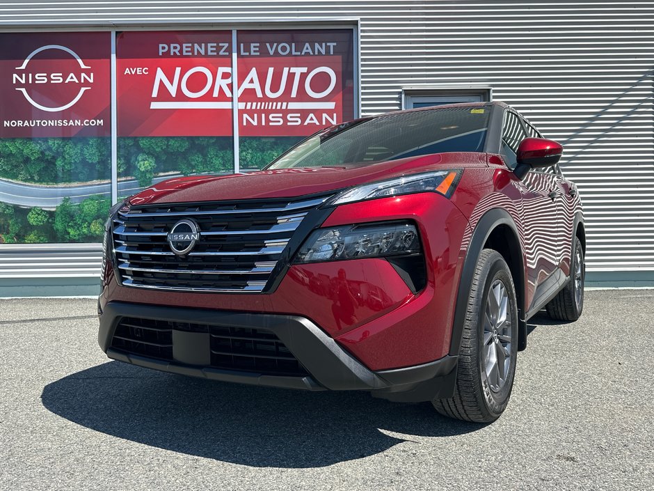 2026 Nissan Rogue S in Amos, Quebec