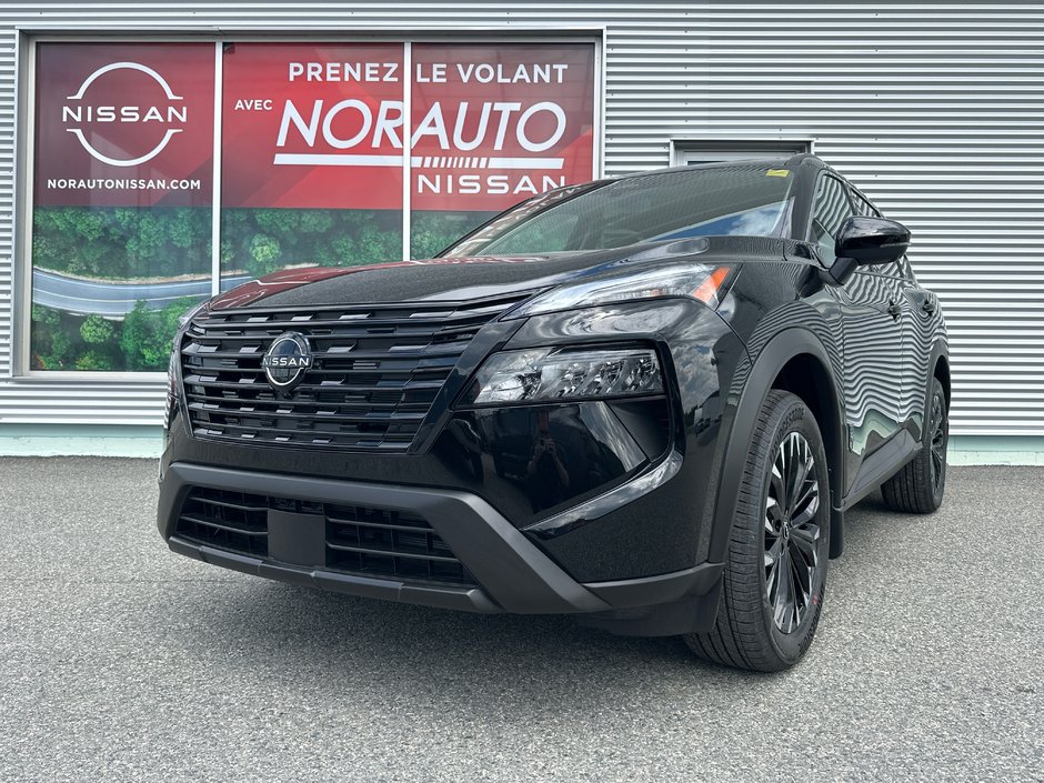2026 Nissan Rogue SV Dark Armor in Amos, Quebec