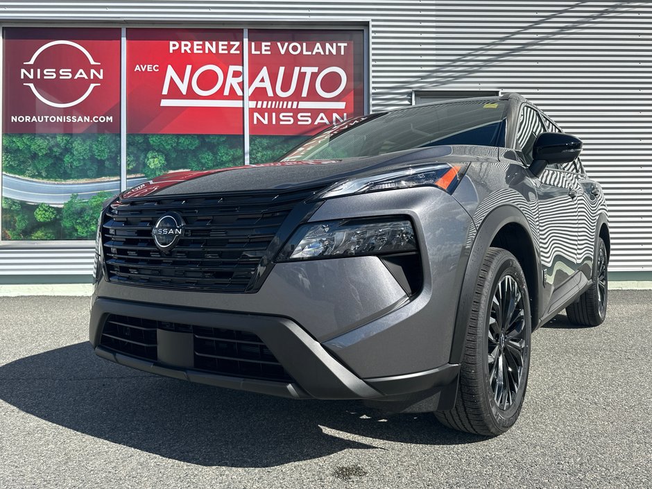 2026 Nissan Rogue SV Dark Armor in Amos, Quebec