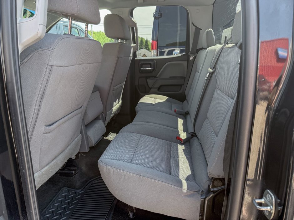 Chevrolet Silverado 1500 Custom 2018-16