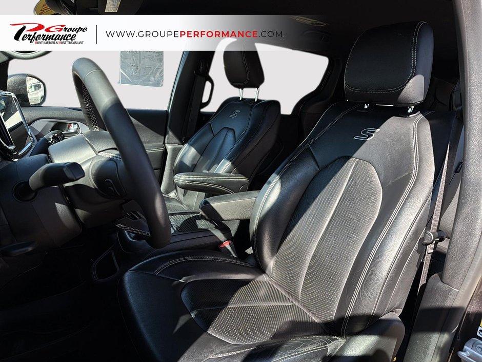 Chrysler Pacifica Touring L 2022-8