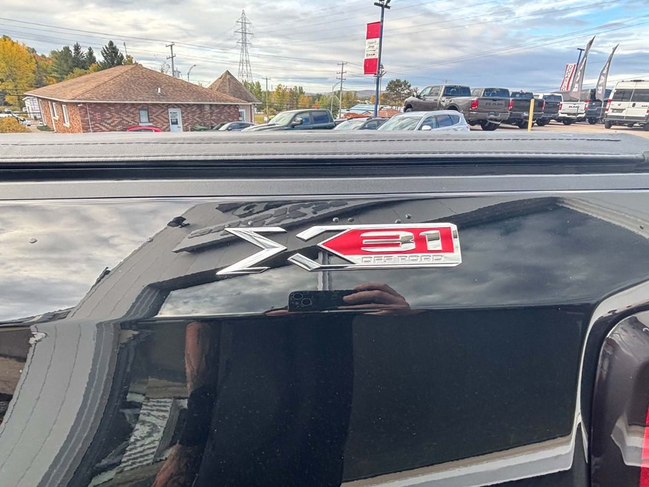 GMC Sierra 1500 Elevation 2025-8
