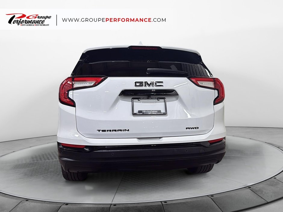 2023 GMC Terrain SLE-3