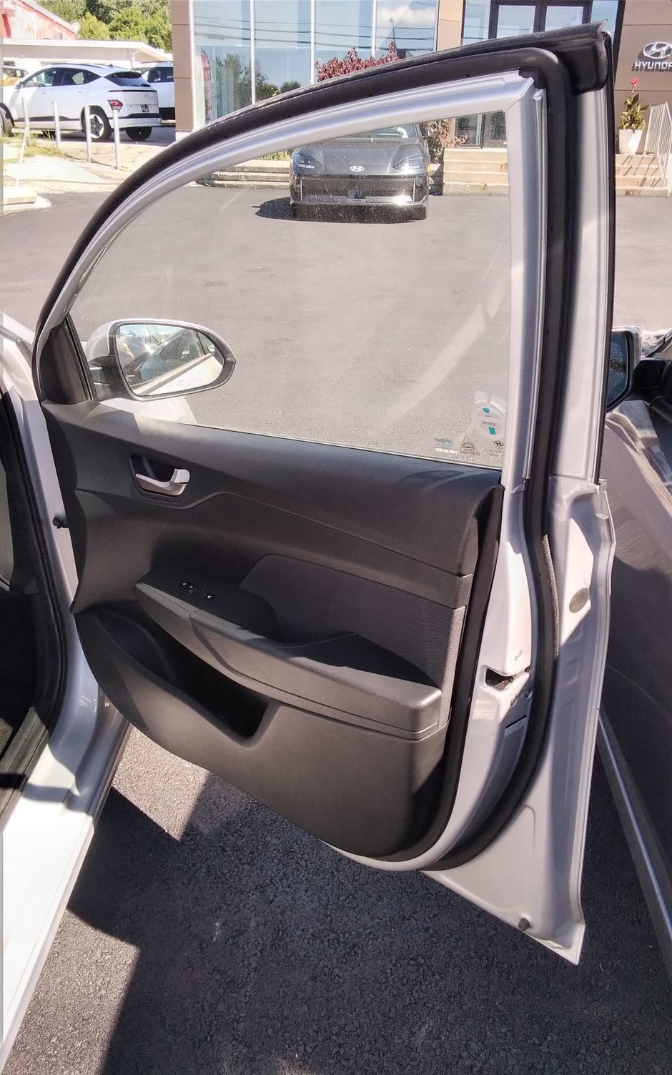 2020 Hyundai Accent Preferred-6