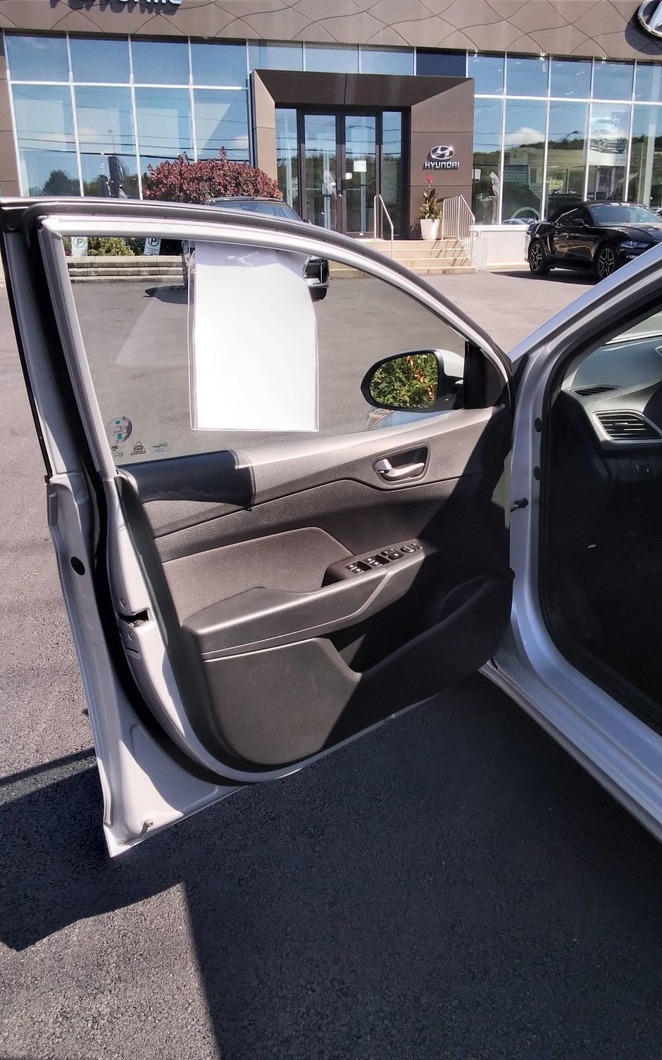 2020 Hyundai Accent Preferred-16